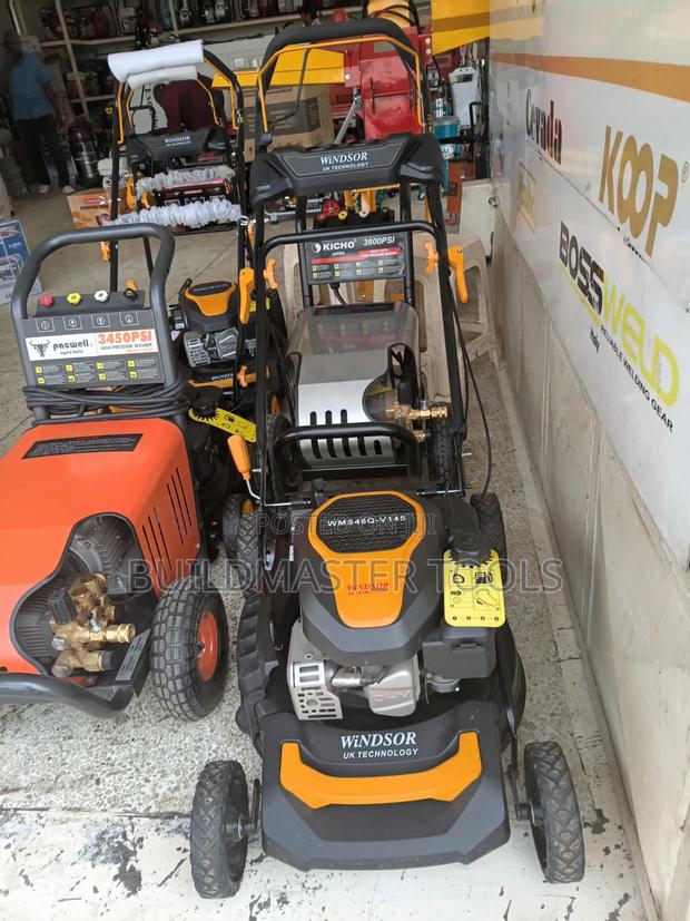 Windsor Wms46q-V145 Petrol Lawn Mower With a 144cc