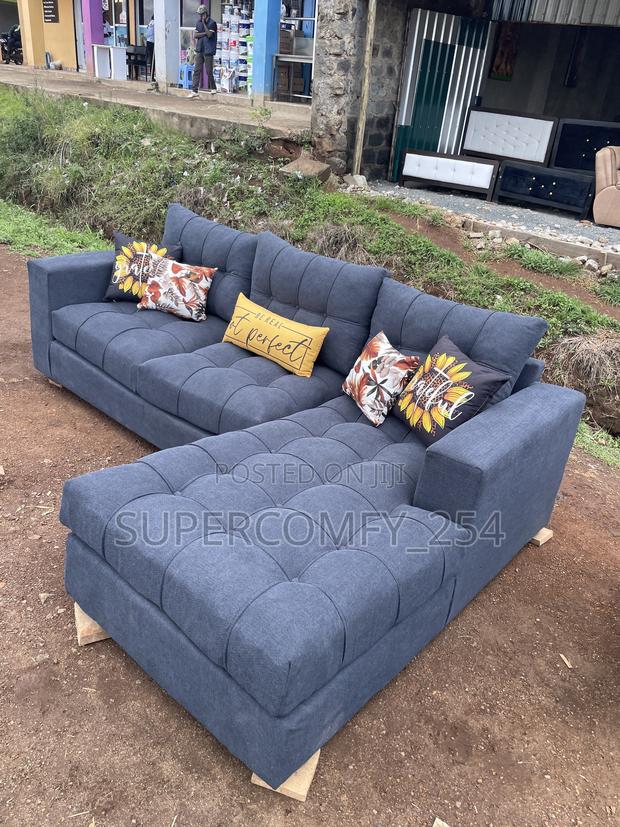 A Well Pinned Six Seater L Shape - thumbnail 17