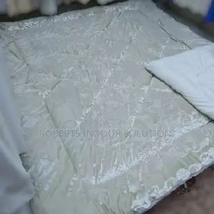 Warmth Guaranteed: Luxury Silk Velvet Fleece Duvet
