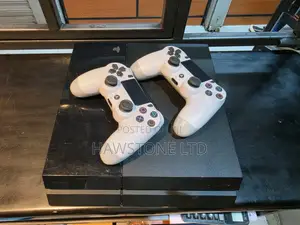 Ps4 500gb With 2 Pads