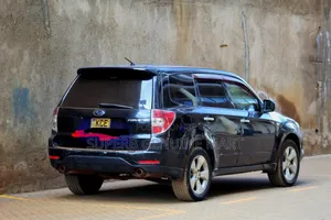 Subaru Forester 2.0D XS 2012 Black