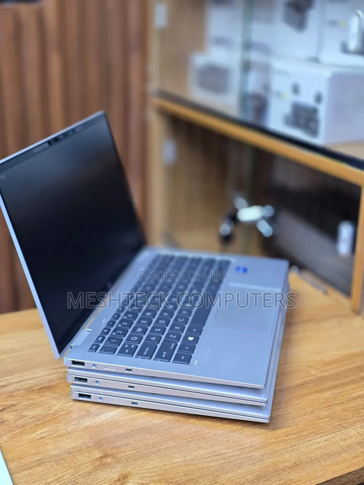 Laptop HP EliteBook 1040 G8 16GB Intel Core i7 SSD 512GB