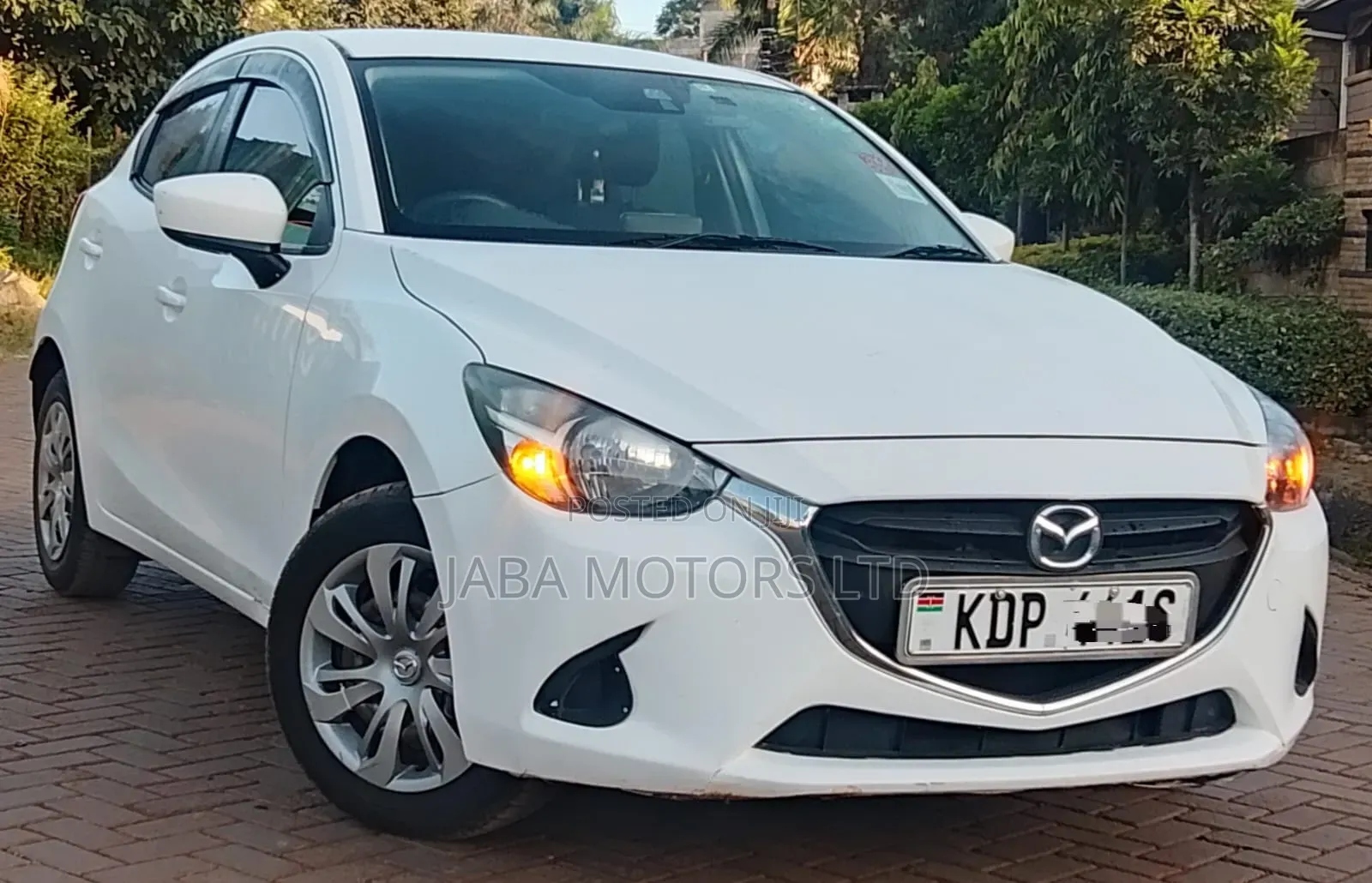 Mazda Demio 2016 White