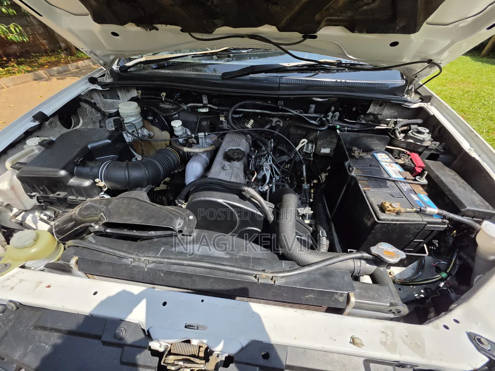 Mitsubishi L200 2009 White