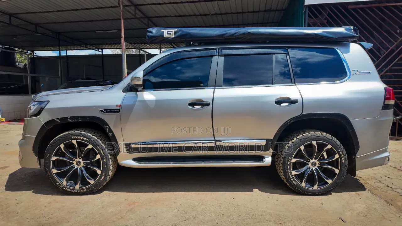 Toyota Land Cruiser 4.5 V8 DSL 2012 Silver