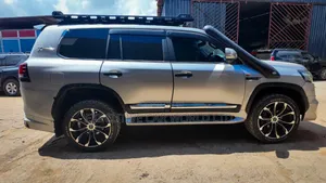 Toyota Land Cruiser 4.5 V8 DSL 2012 Silver