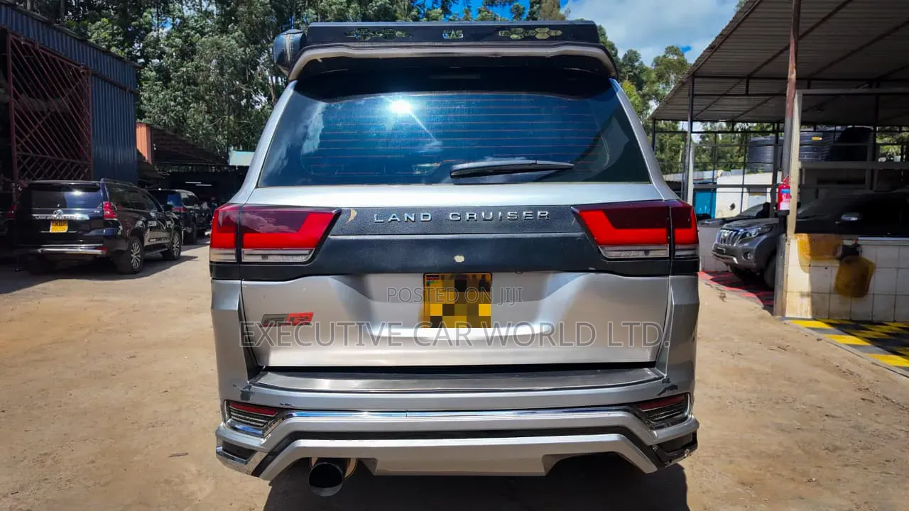 Toyota Land Cruiser 4.5 V8 DSL 2012 Silver