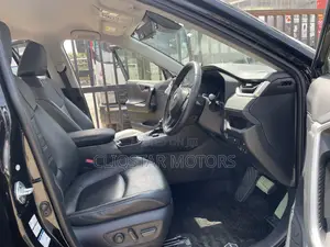 Toyota RAV4 Adventure 2019 Black