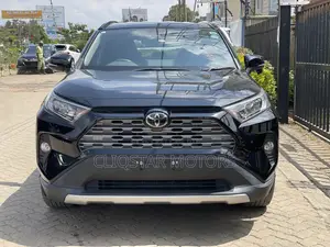 Toyota RAV4 Adventure 2019 Black