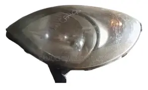 Headlight Toyota Fun Cargo