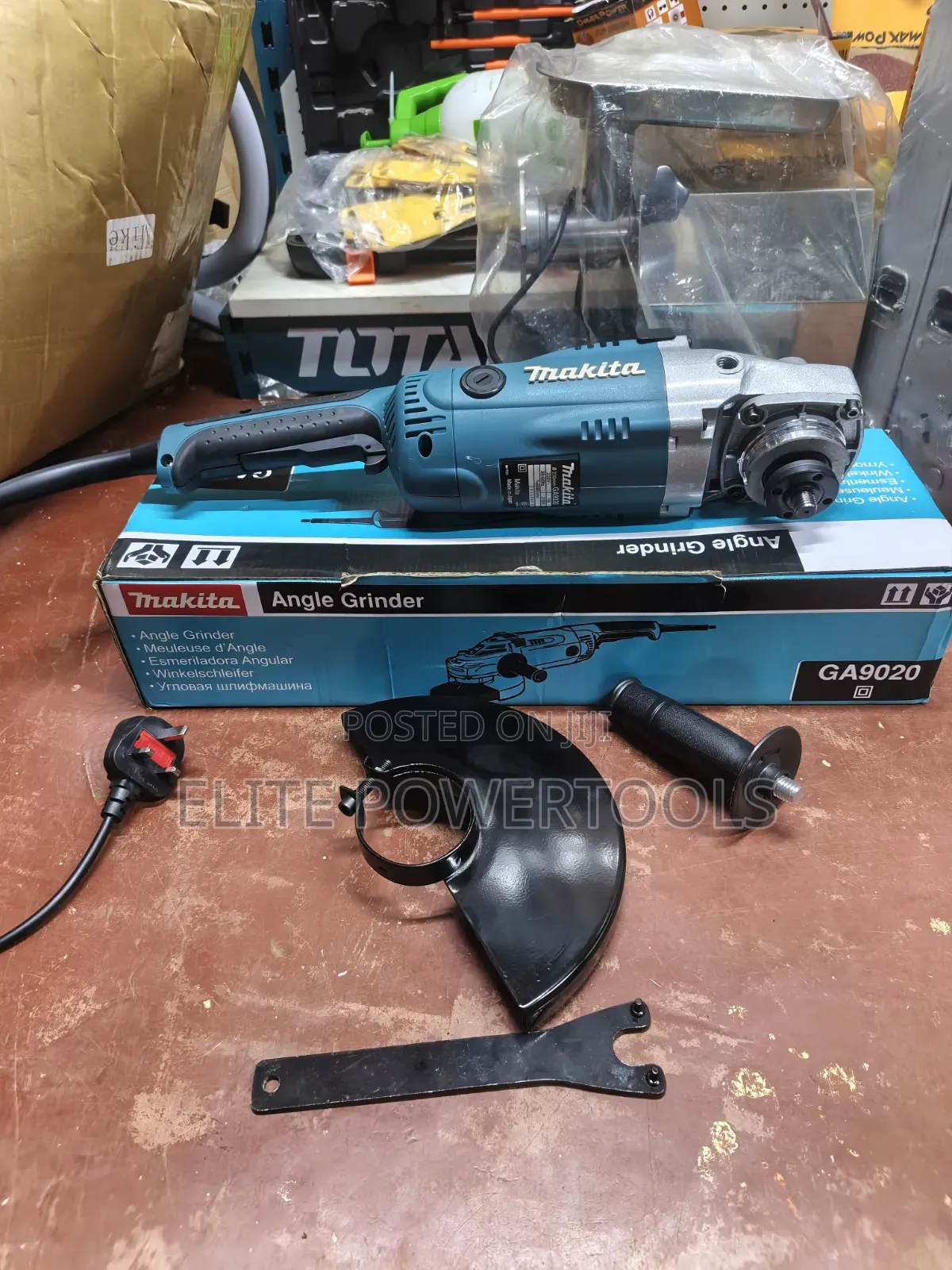 Ga9020 9" Makita Angel Grinder/Makita Angel Grinder