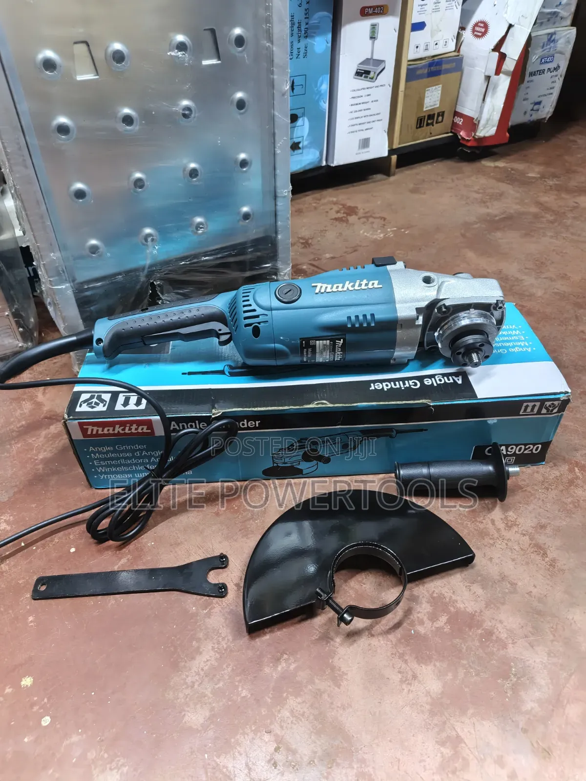 Ga9020 9" Makita Angel Grinder/Makita Angel Grinder