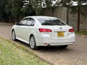 Subaru Legacy 2012 White