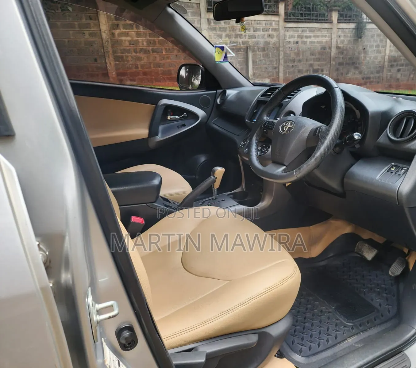 Toyota RAV4 2014 Silver