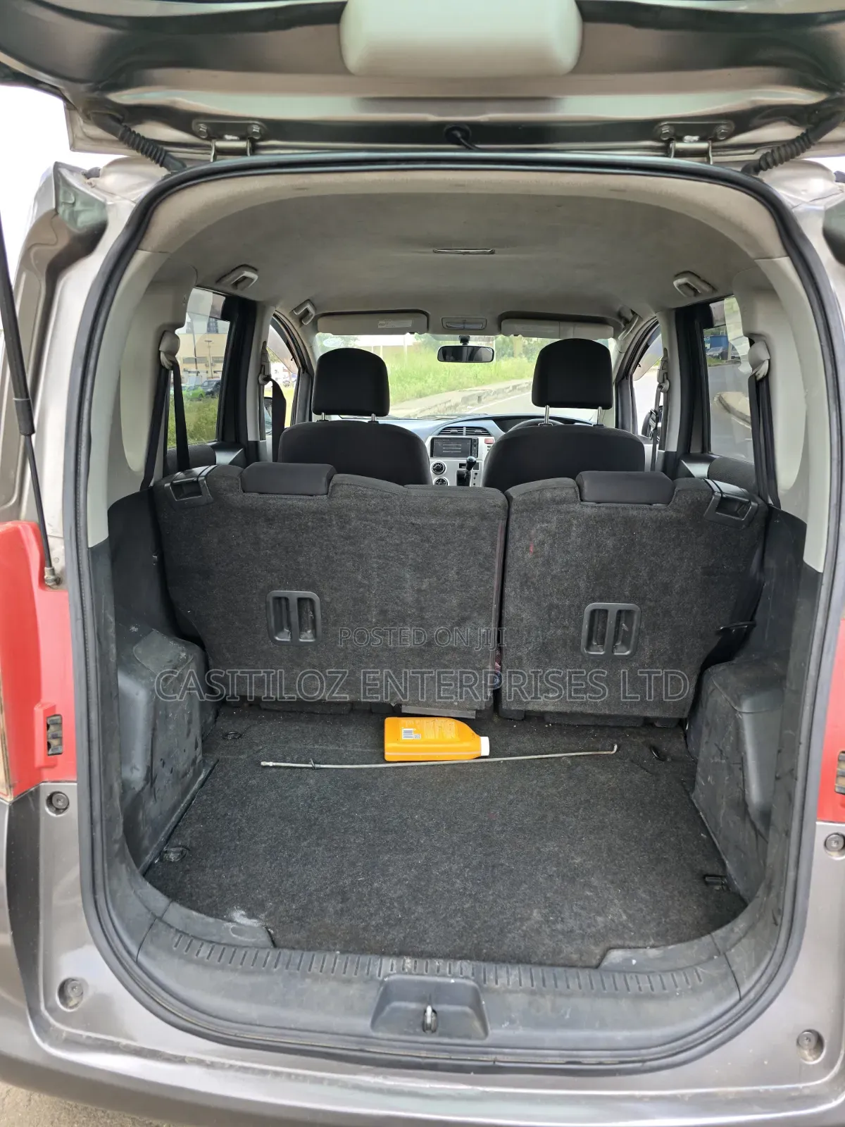 Toyota Ractis 2009 Gray