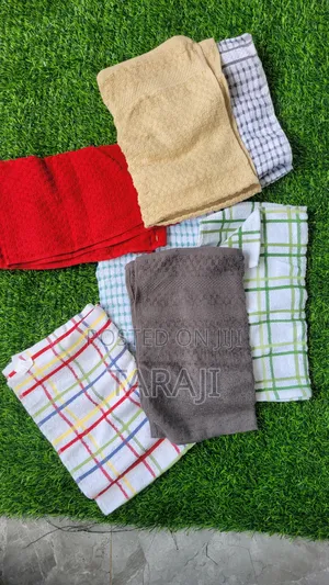 Premium Cotton Kitchen Towels – Super Absorbent Lint-Free Dish Cloths