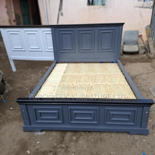 Gray Panel Bed Hardwood Bruegham - main view