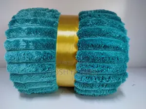 Turqoiuse Blue Throw Blankets