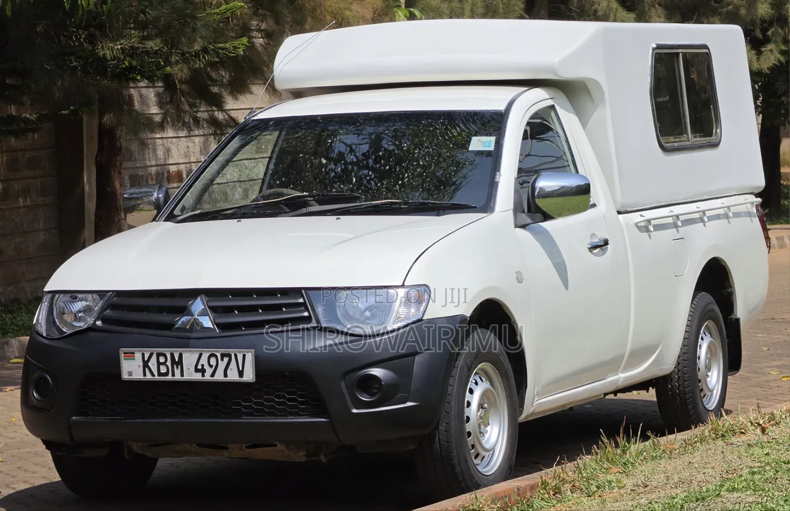 Mitsubishi L200 2009 Ivory