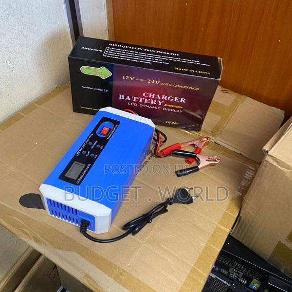 . Smart Digital Battery Charger V10a – Dual Voltage 12v 24v Support