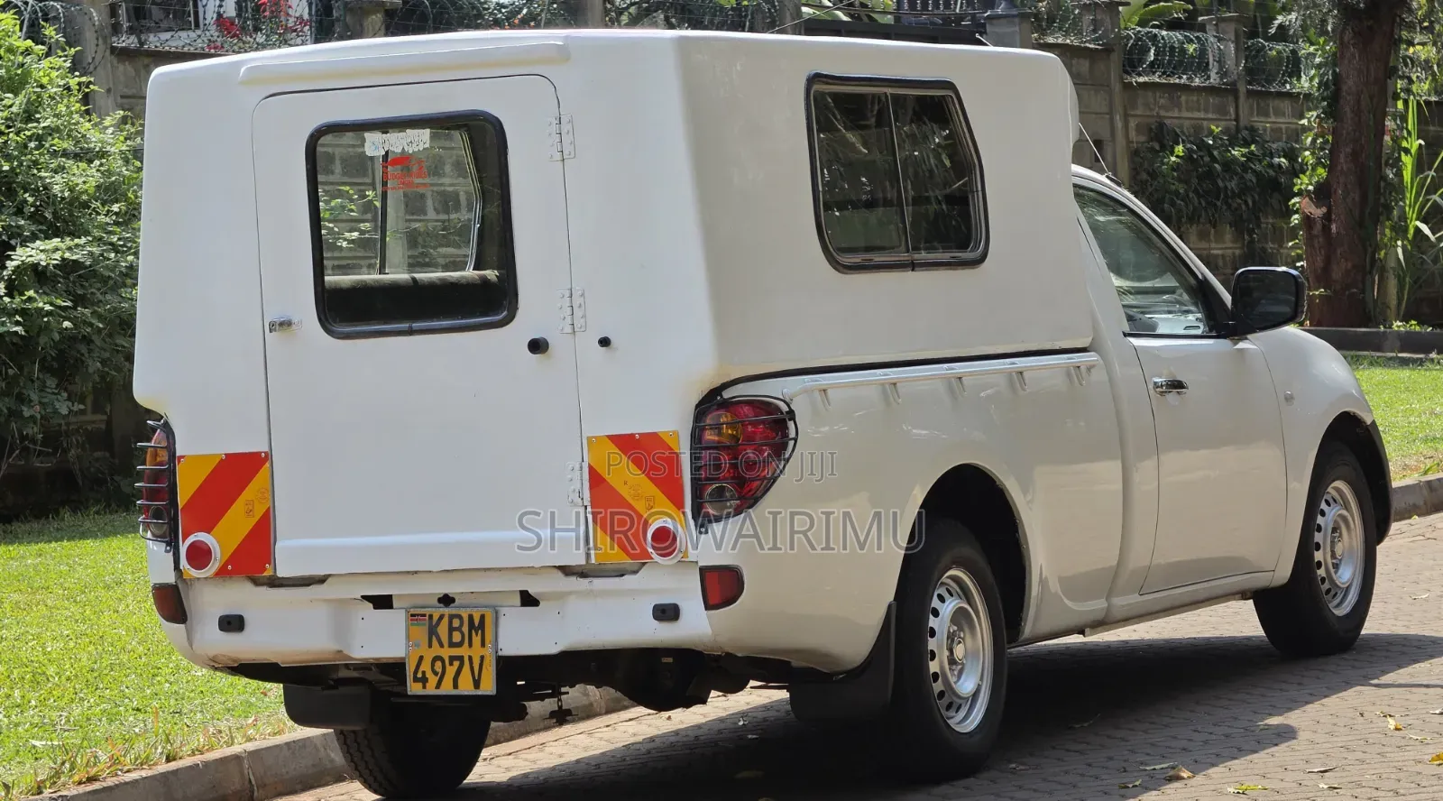 Mitsubishi L200 2009 Ivory