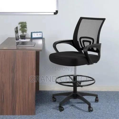 Stylish Counter Chair