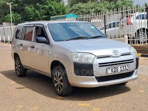 Toyota Probox 2017 Silver