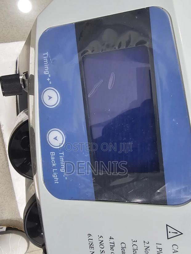 Oxygen Concentrator - thumbnail 7