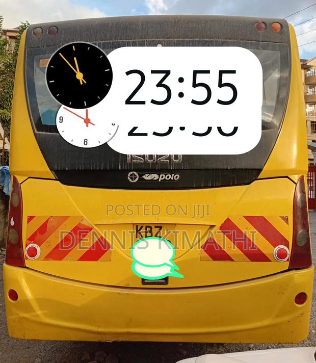 Isuzu NQR 2014 White - thumbnail 9