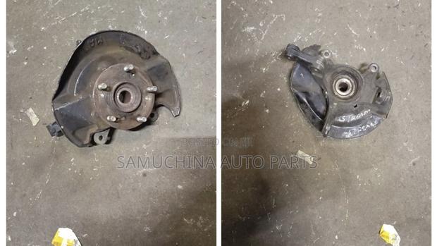 Front Hub Honda Stream