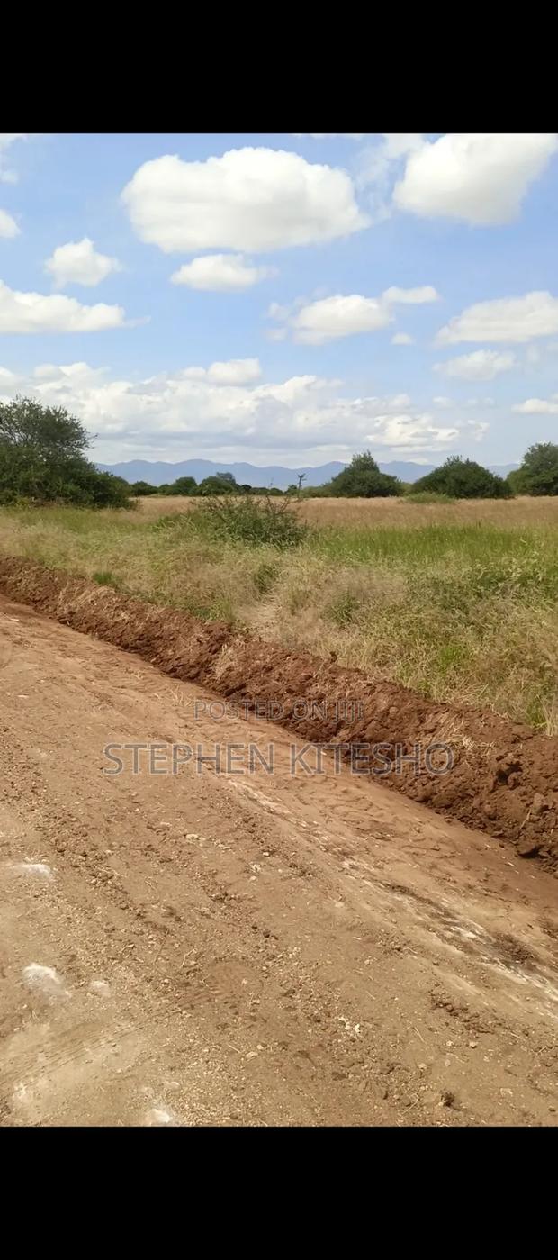 21acres for Sale at Loitoktok Imbrrikani