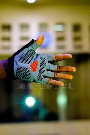 Anti-Slip Gym/Cycling Gloves