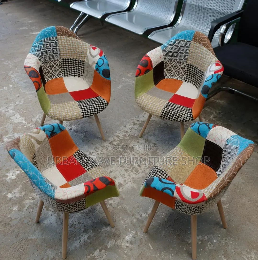 Padded Seats Waiting Chair