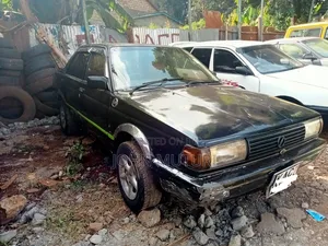 Nissan Sunny 1990 Black