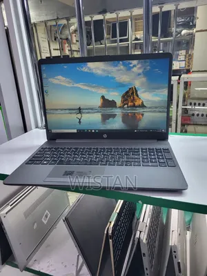 New Laptop HP 255 G8 8GB AMD Ryzen 5 SSD 256GB