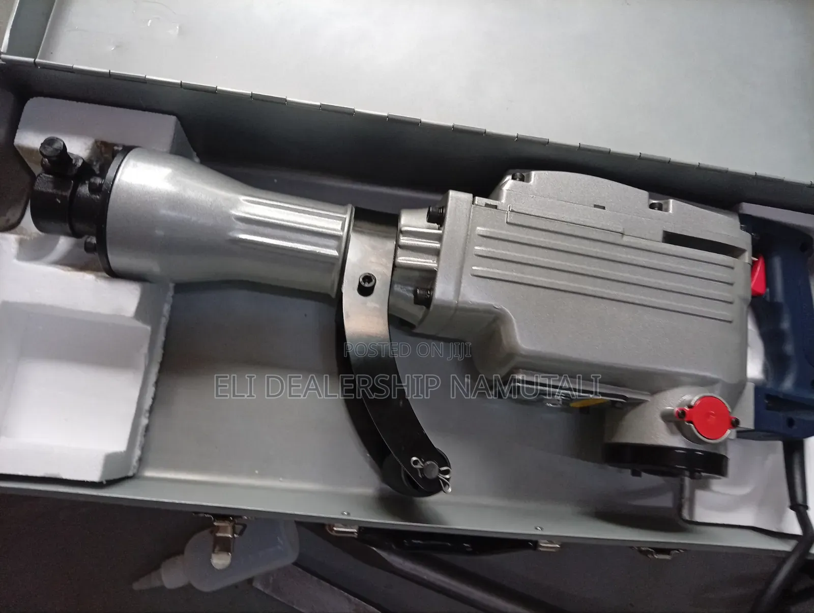 1450w Industrial Demolition Hammer Kit With Metal Carry Case