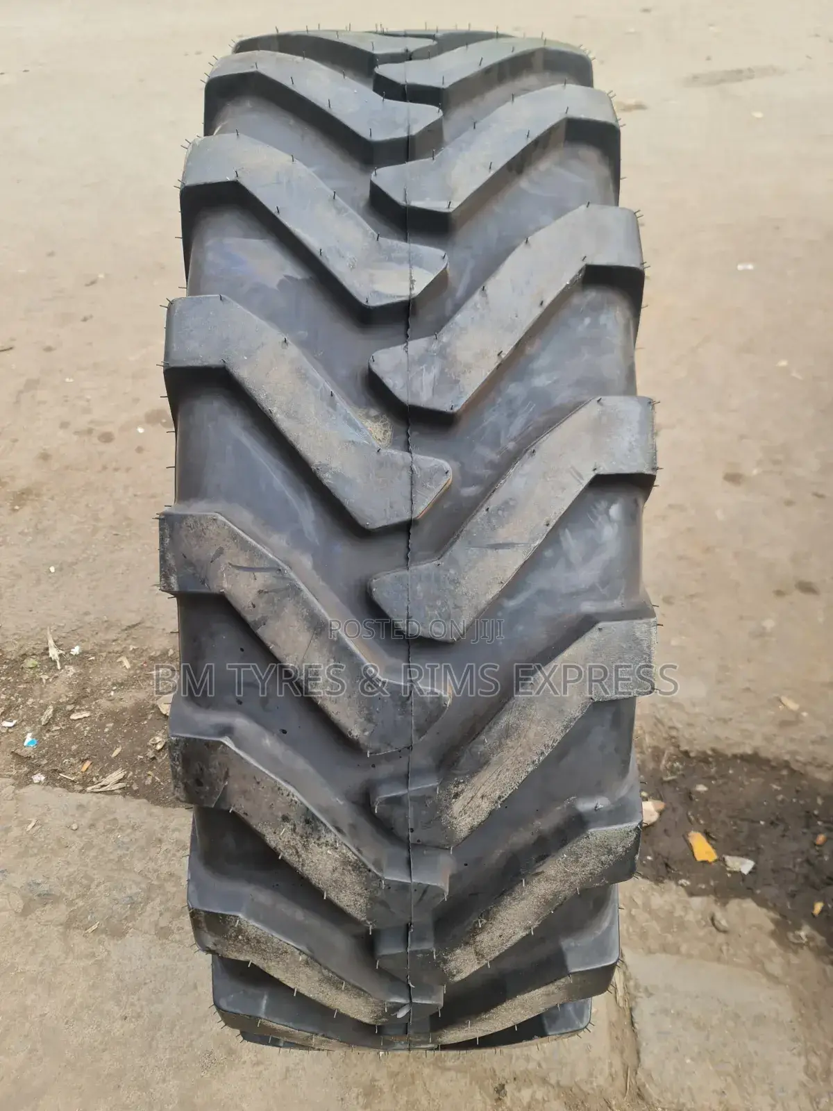 16.9-28 Alliance Tires (Tractor) India.
