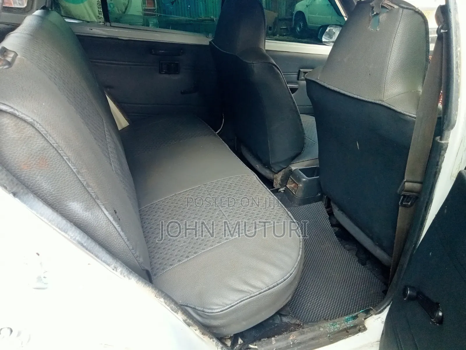 Toyota Corolla 1998 White