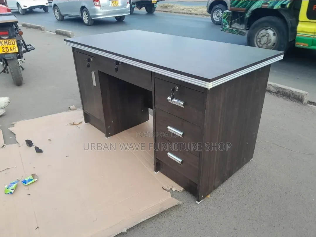 Strong Executive Desk