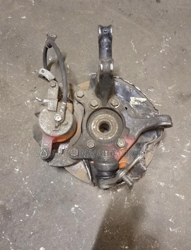 Front Hub Toyota Vanguard