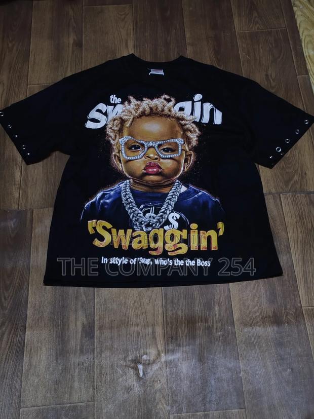 Quality Casual Designer Baggy Fitting T Shirts Available - main view