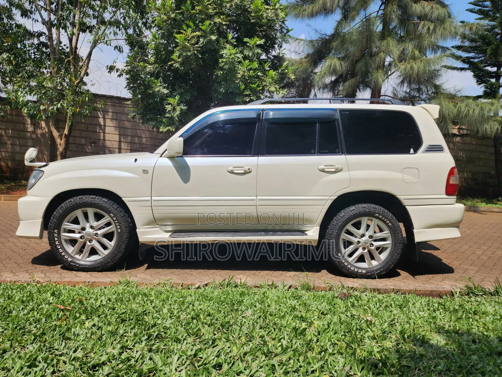 Toyota Land Cruiser 1999 Pearl