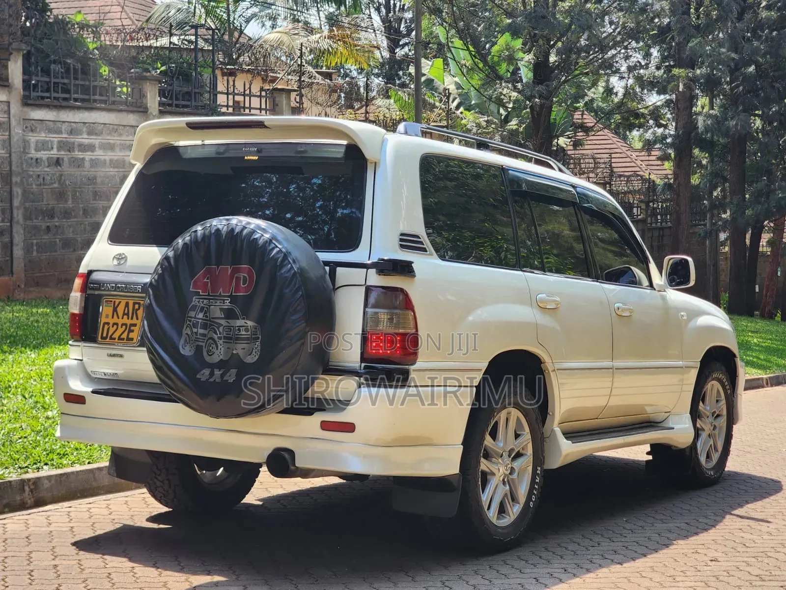 Toyota Land Cruiser 1999 Pearl