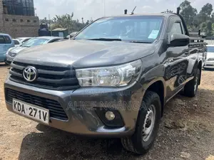 Toyota Hilux 2021 Gray