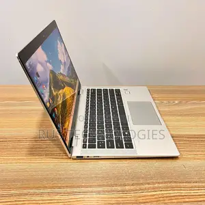 Laptop HP EliteBook 1030 8GB Intel Core i5 SSD 256GB