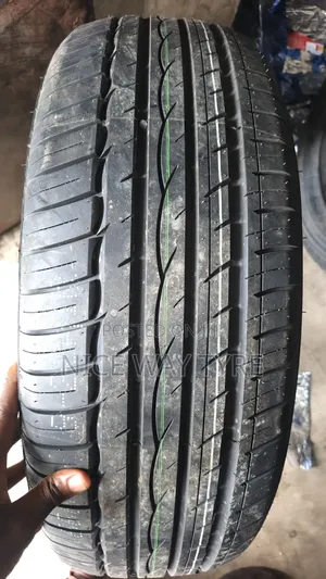 225/55r19 Comforser