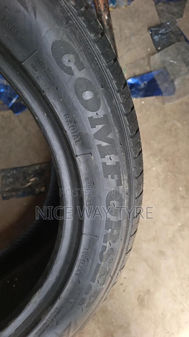 225/55r19 Comforser - thumbnail 4