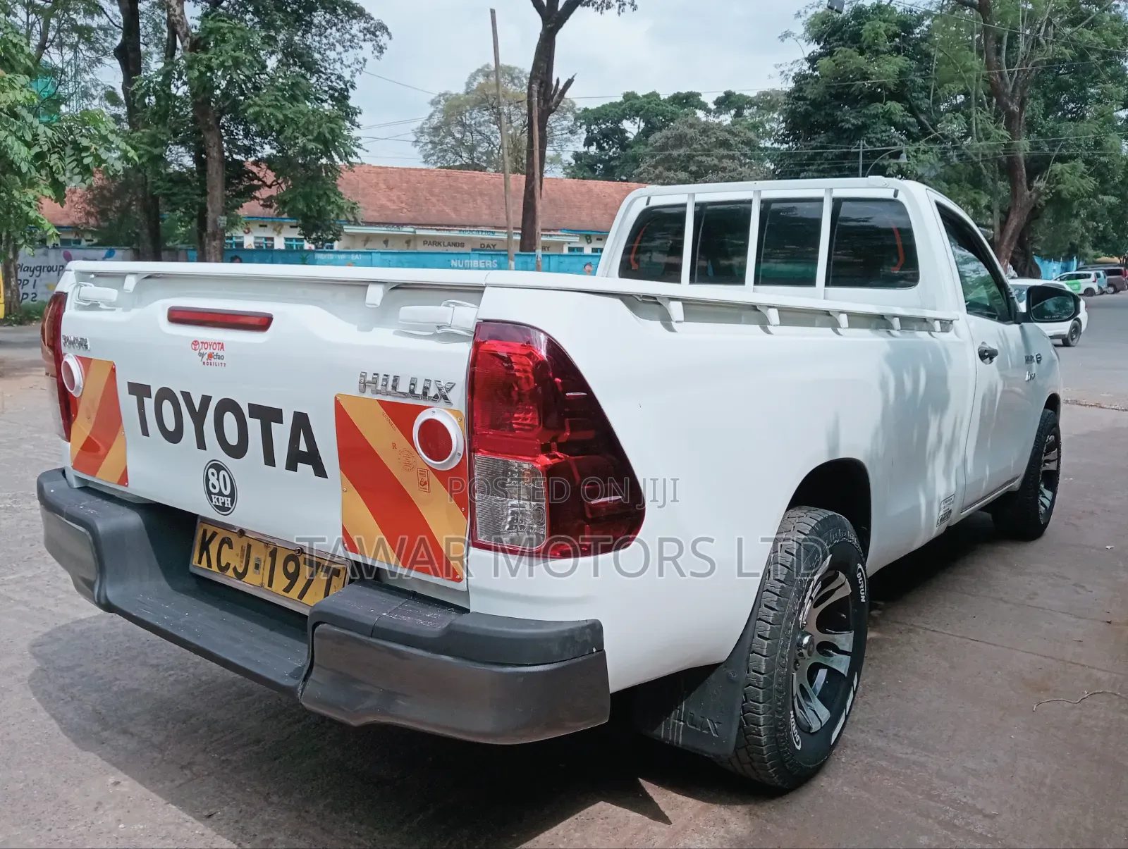 Toyota Hilux 2016 White