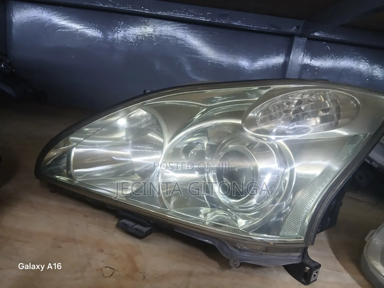 Harrier 240 Headlight No.3 Xenon