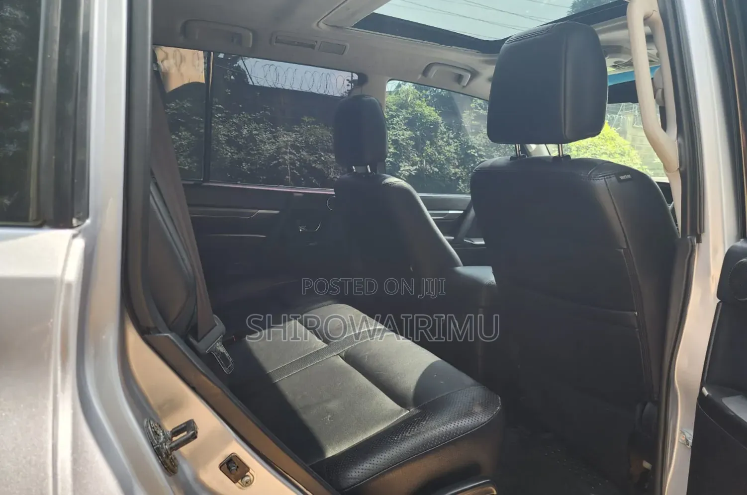 Mitsubishi Pajero 2010 Silver